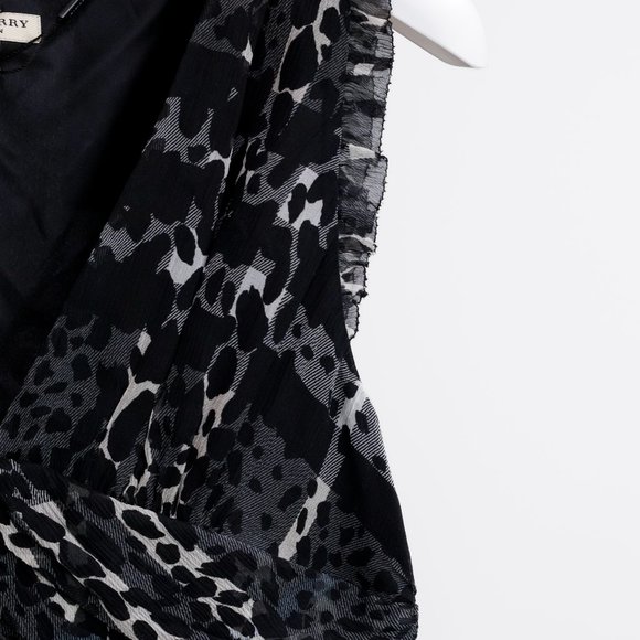 Burberry Beat Check Silk Peplum Tank - Picture 5 of 12